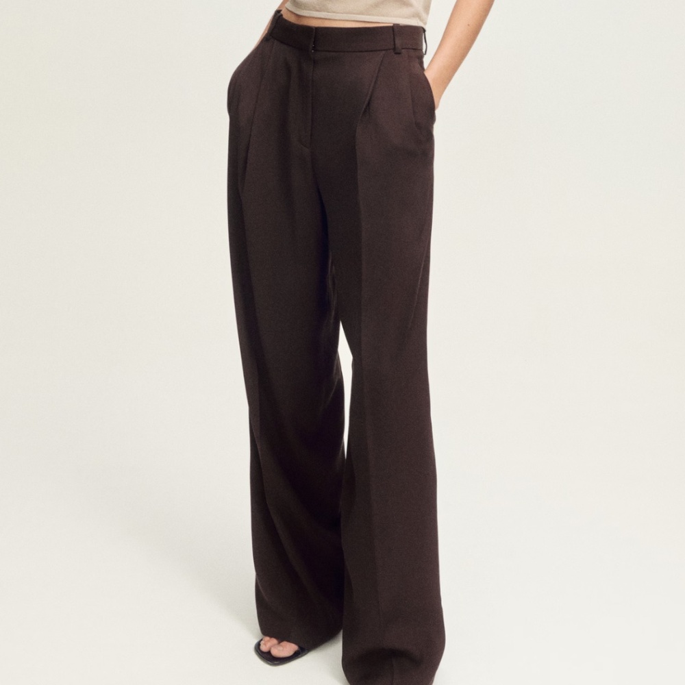 MANGO SELECTION WIDE LEG PLEATED PANTS - US 4